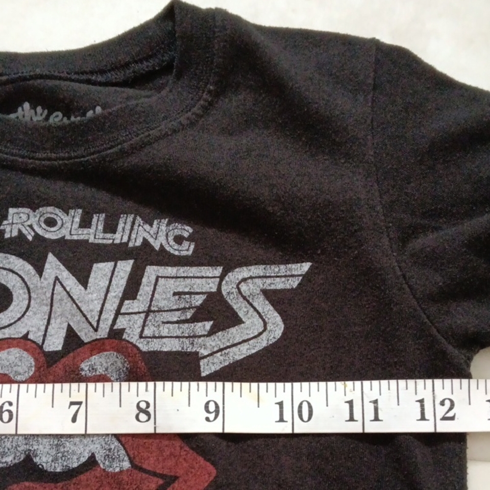 The Rolling Stones Kids Black and Red Tour Tee - Picture 4 of 5